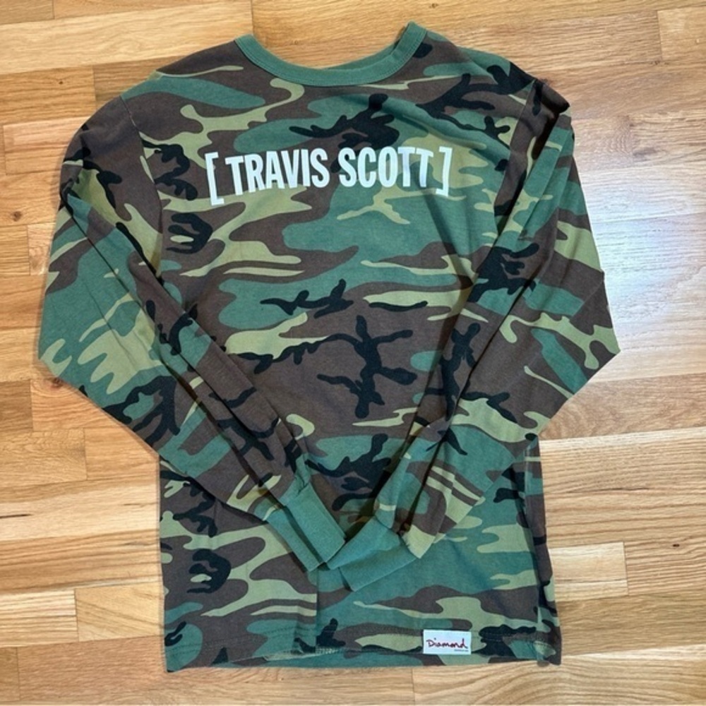 Travis Scott X Diamond Supply Co. Camo Long Sleeve Shirt. Size M